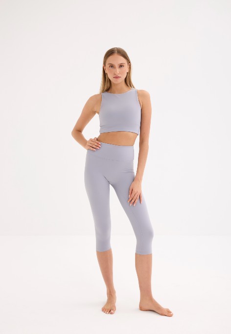 ESSENTIALS 3/4 Length Leggings
